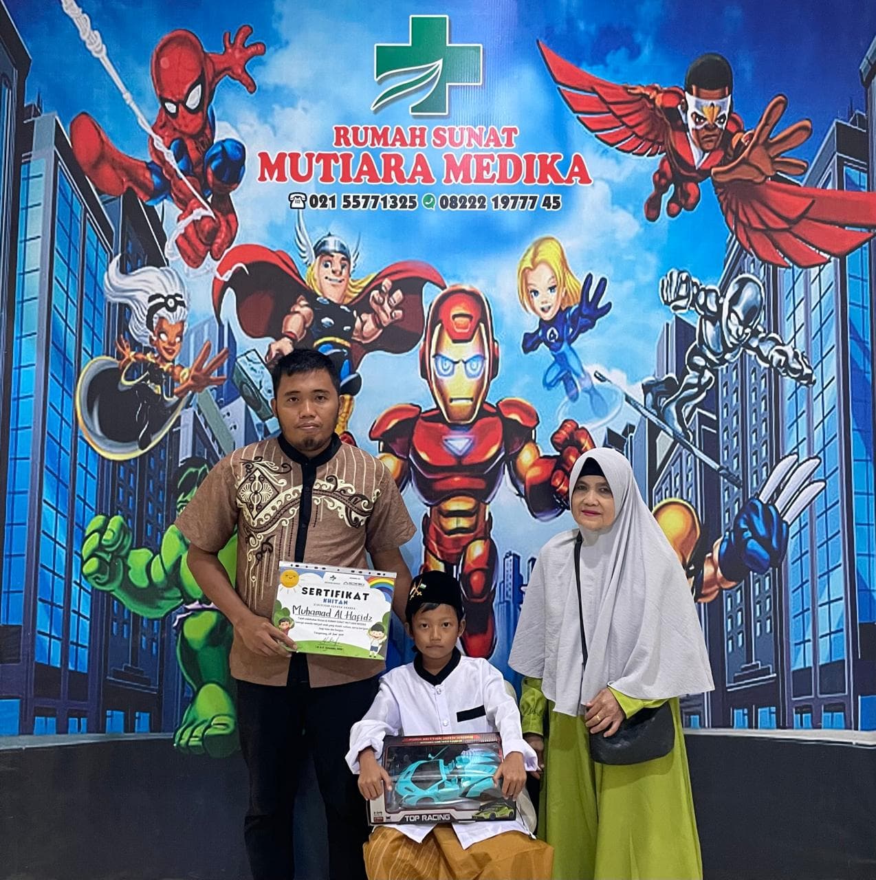 Pasien Rumah Sunat Mutiara Medika 11