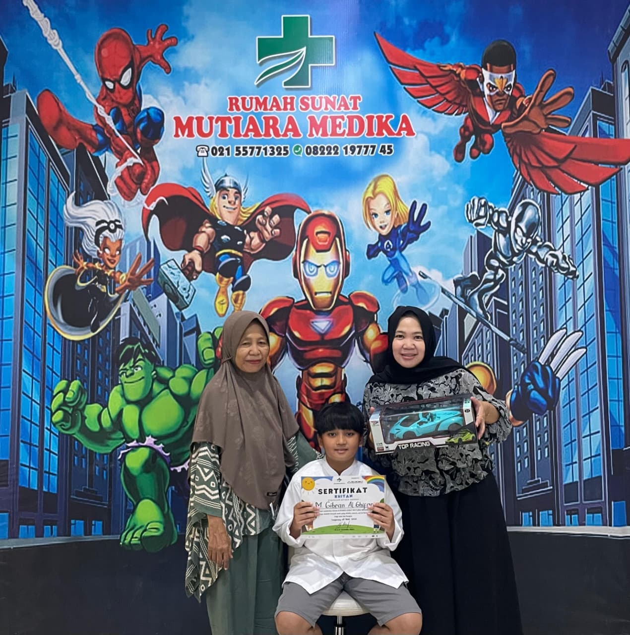 Pasien Rumah Sunat Mutiara Medika 8